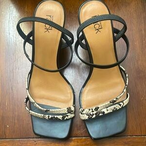 Nordstrom Rack Black & Snake print Wedge Heeled Sandals - Size 7.5